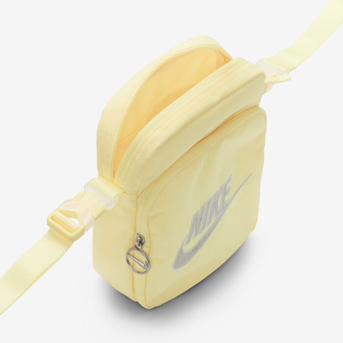 Nike Heritage Cross-Body Bag yellow Nike Heritage Cross-Body Bag yellow image number 4