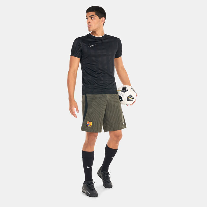 Nike Men's F.C. Barcelona Dri-FIT Strike Shorts Green Nike Men's F.C. Barcelona Dri-FIT Strike Shorts Green image number 2