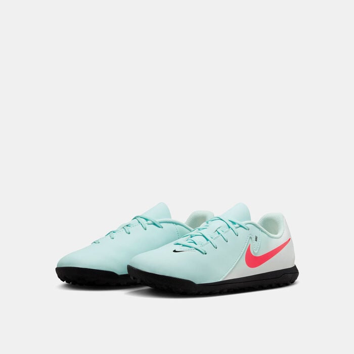 Nike Kids' Phantom GX 2 Academy Turf Ground Football Shoes (Younger Kids) Green image number 1