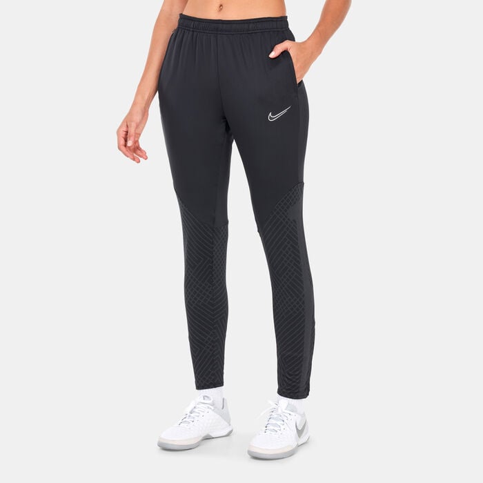 Nike Women's Dri-FIT Strike Knit Football Pants Black Nike Women's Dri-FIT Strike Knit Football Pants Black image number 0