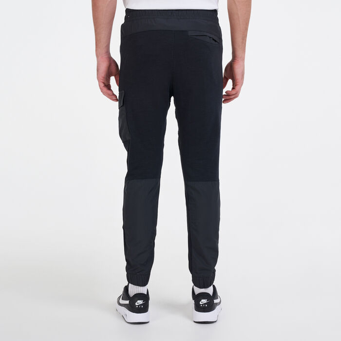 Nike Men's Sportswear Lightweight Essential Pants Brown Nike Men's Sportswear Lightweight Essential Pants Brown image number 1