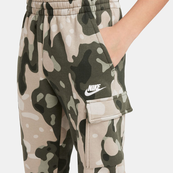 Nike Kids' Sportswear Club Camo Cargo Pants Green image number 2