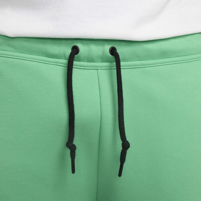 Nike Men's Sportswear Tech Fleece Joggers Green image number 2