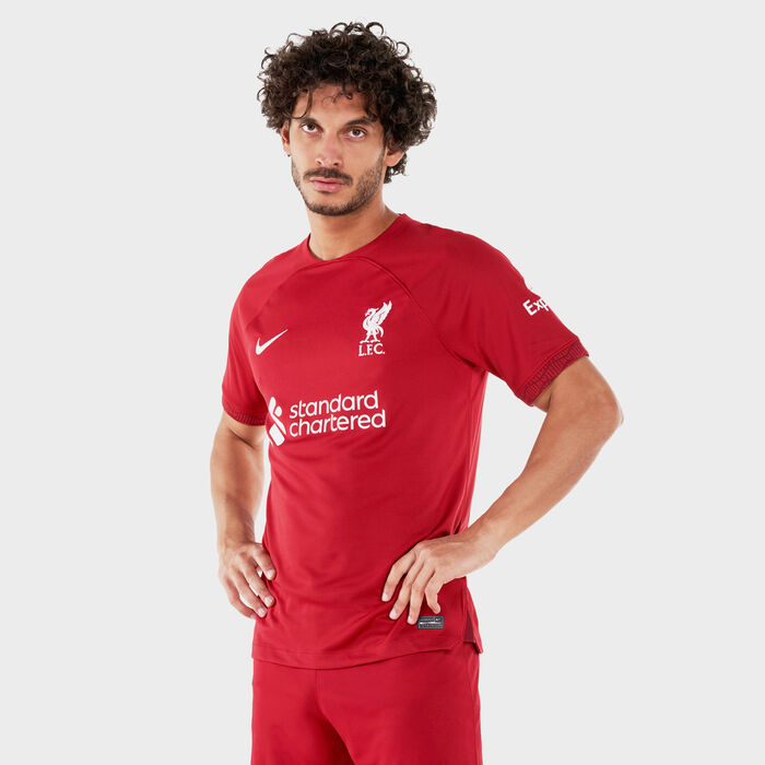 Nike Men’s Liverpool F.C. Stadium Home Jersey - 2022/23 Maroon Nike Men’s Liverpool F.C. Stadium Home Jersey - 2022/23 Maroon image number 0