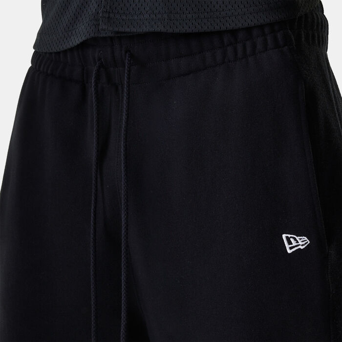 New Era Men's NBA Chicago Bulls Arch Graphic Joggers Black image number 5