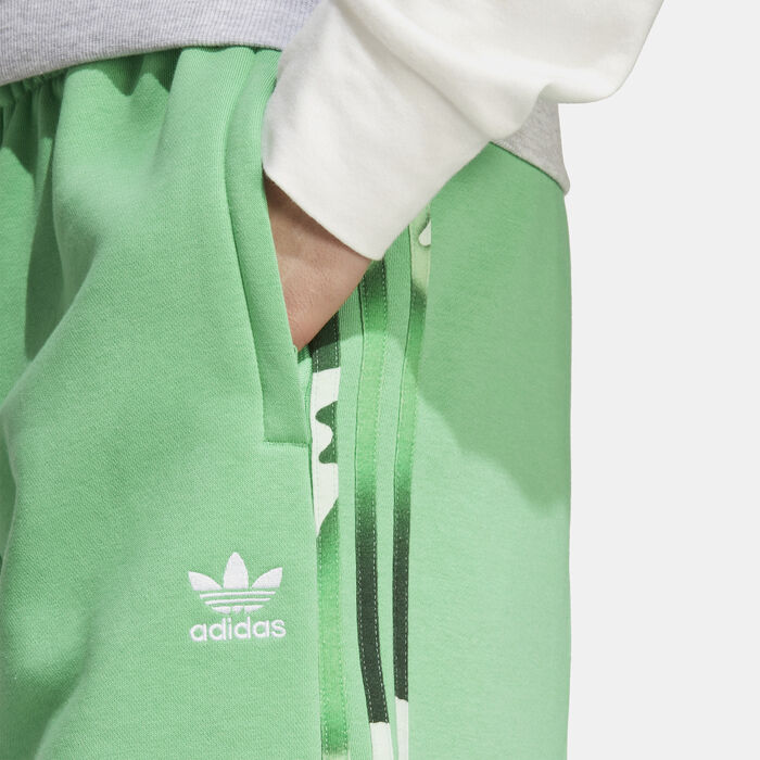 adidas Originals Men's Graphics Camo 3-Stripes Shorts Green adidas Originals Men's Graphics Camo 3-Stripes Shorts Green image number 6