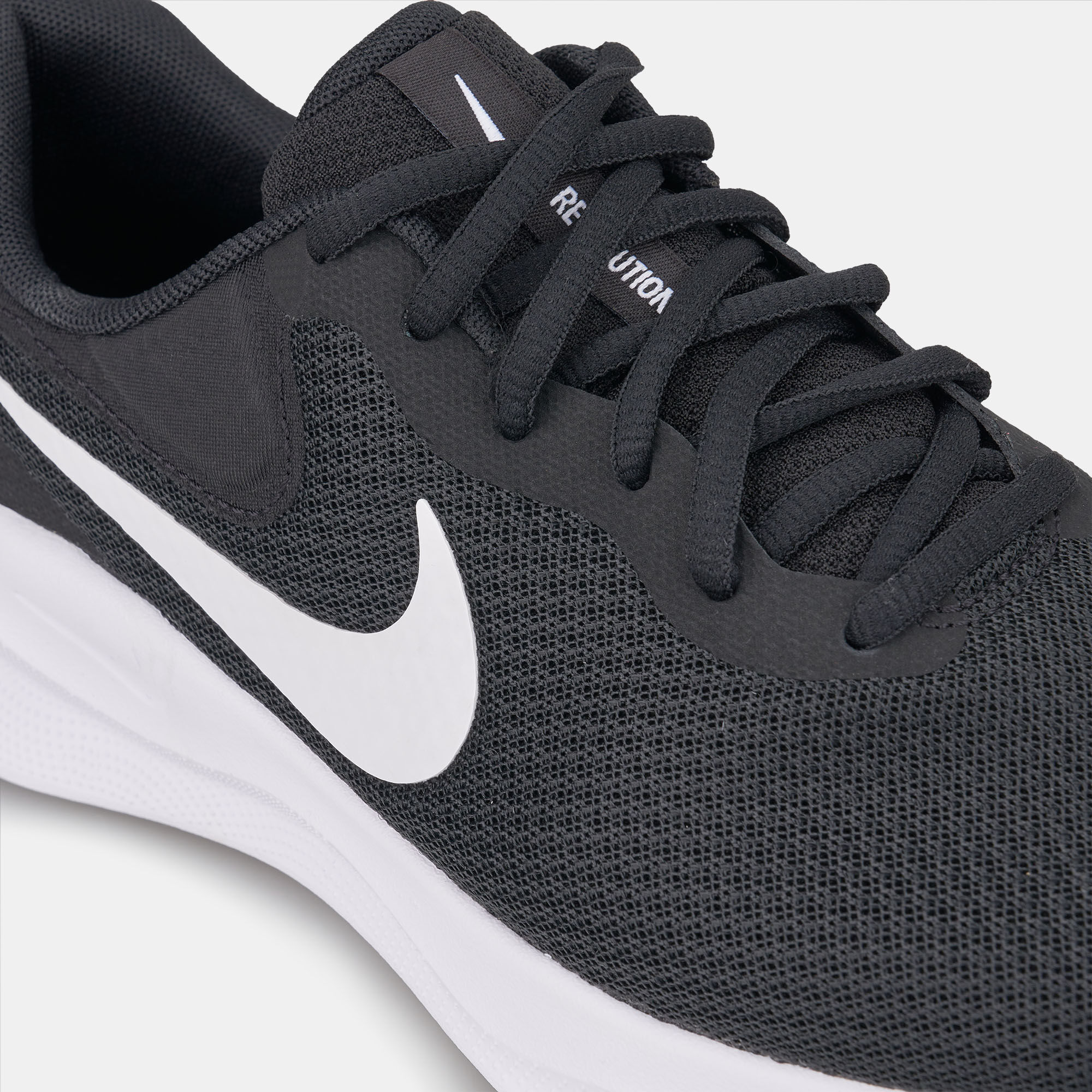 Women's revolution discount 4 running sneakers