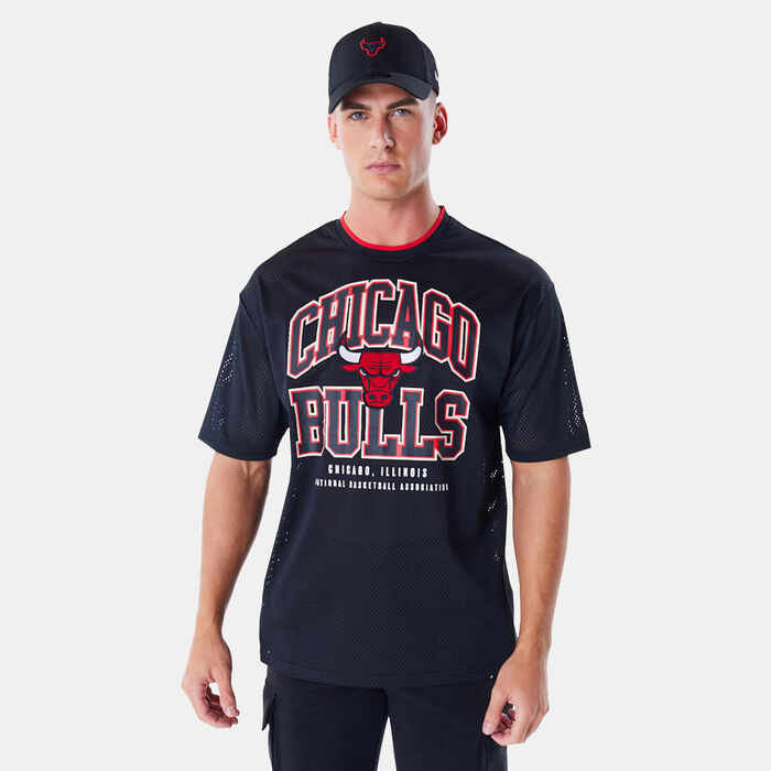 New Era Men's NBA Chicago Bulls Patch Mesh T-Shirt Black New Era Men's NBA Chicago Bulls Patch Mesh T-Shirt Black image number 0