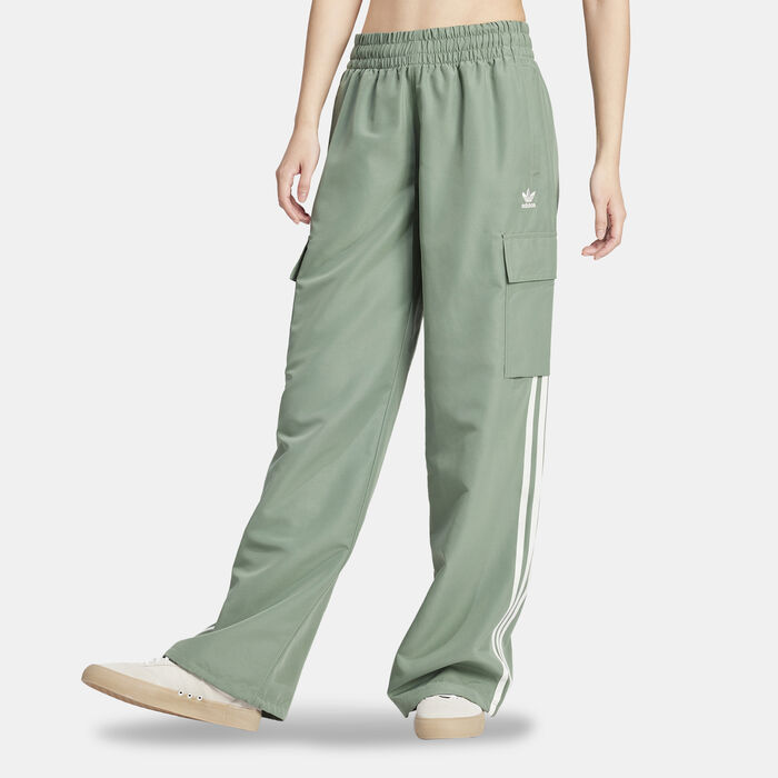 adidas Originals Women's Adicolor Cargo Pants Green adidas Originals Women's Adicolor Cargo Pants Green image number 0
