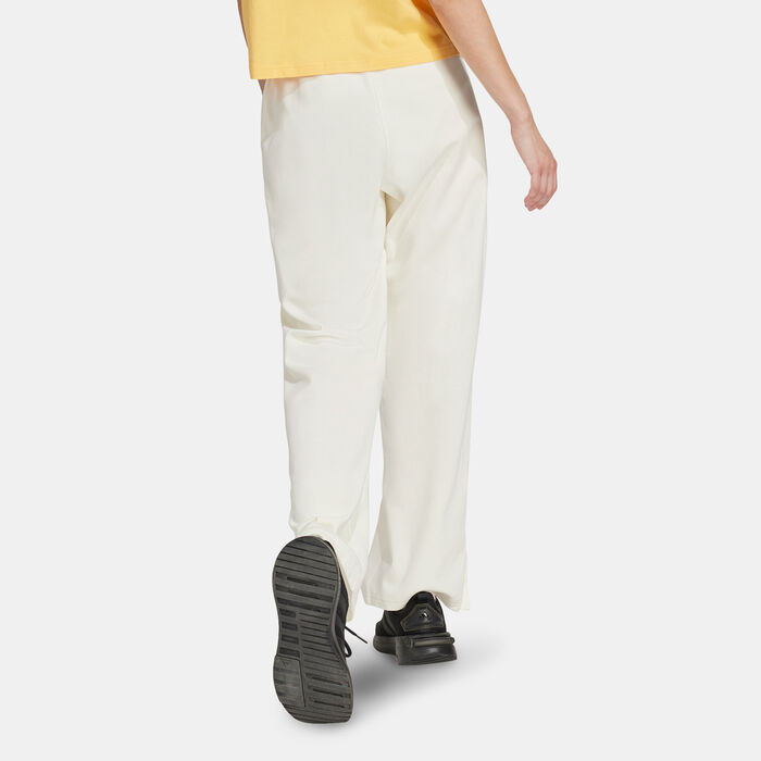 adidas Women's Resort Graphic Straight-Leg Pants White adidas Women's Resort Graphic Straight-Leg Pants White image number 1