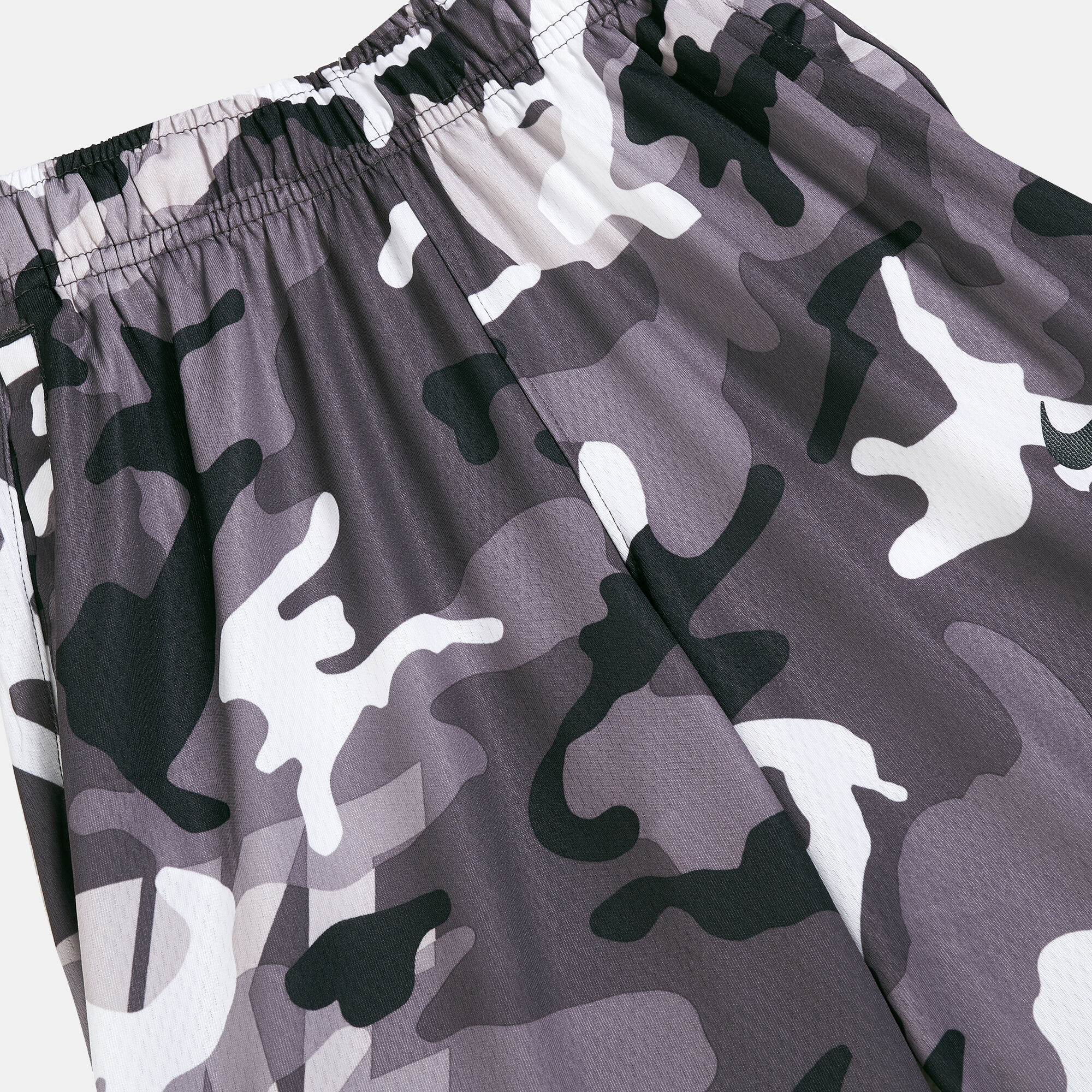 Boys nike camo shorts online