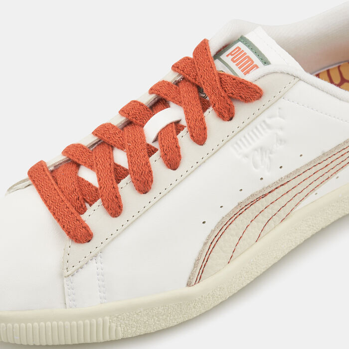 PUMA Men's Clyde Huskie Shoe White PUMA Men's Clyde Huskie Shoe White image number 4