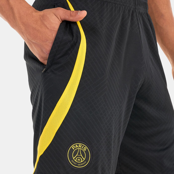 Jordan Men’s Paris Saint-Germain Dri-FIT Strike Shorts Black image number 3