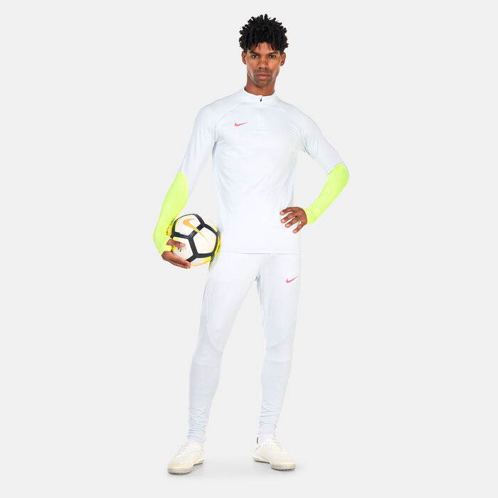 Nike Men's Dri-FIT Academy23 Football Pants Grey image number 2