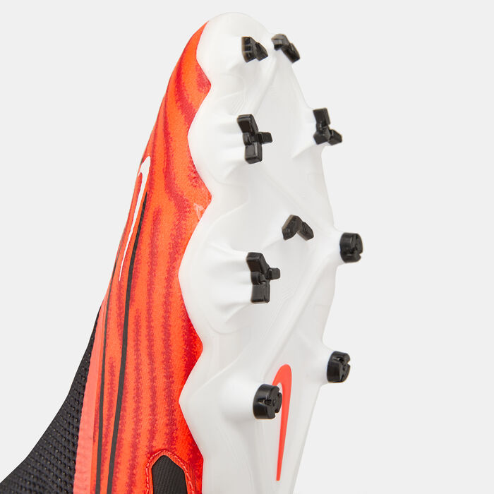 Nike Men's Phantom GX Pro Dynamic Fit Firm-Ground Football Shoe Red Nike Men's Phantom GX Pro Dynamic Fit Firm-Ground Football Shoe Red image number 5