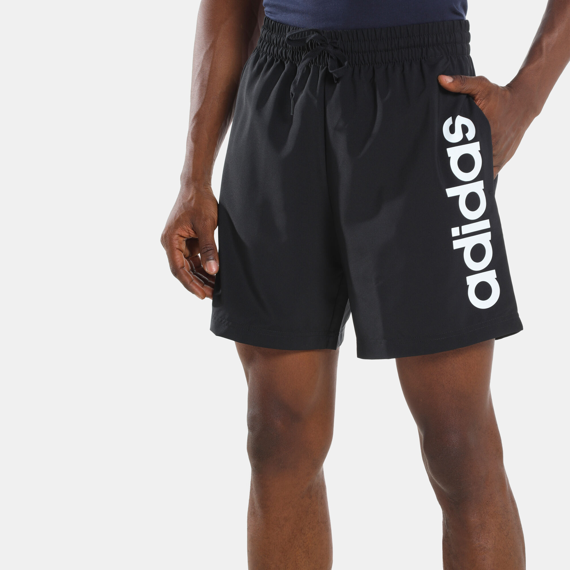 Adidas essentials linear logo shorts best sale