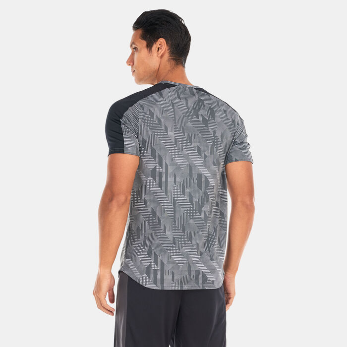 Under Armour Men's Challenger Training Top Grey Under Armour Men's Challenger Training Top Grey image number 1