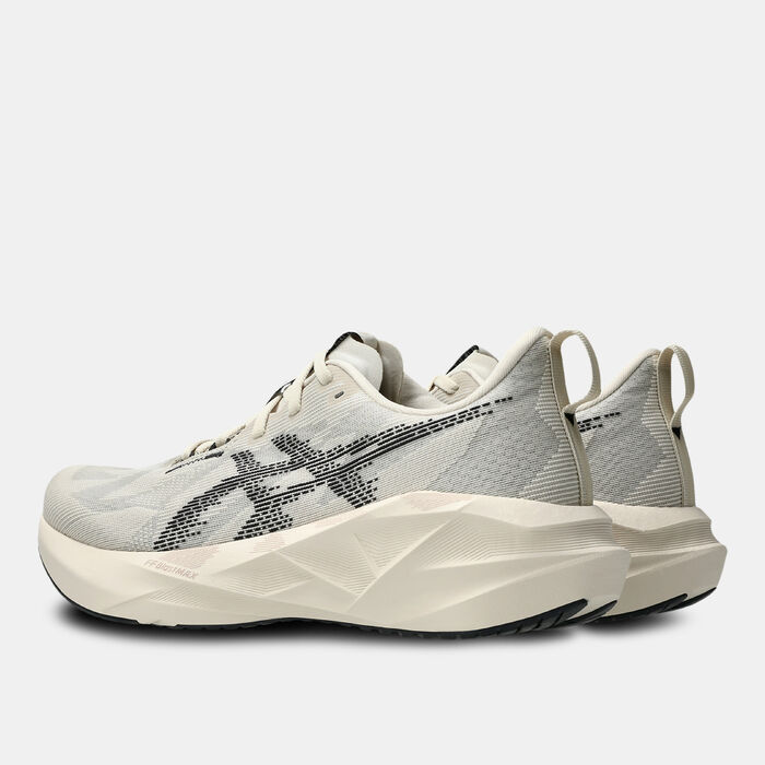 ASICS Men's NOVABLAST 5 Running Shoes Brown ASICS Men's NOVABLAST 5 Running Shoes Brown image number 2