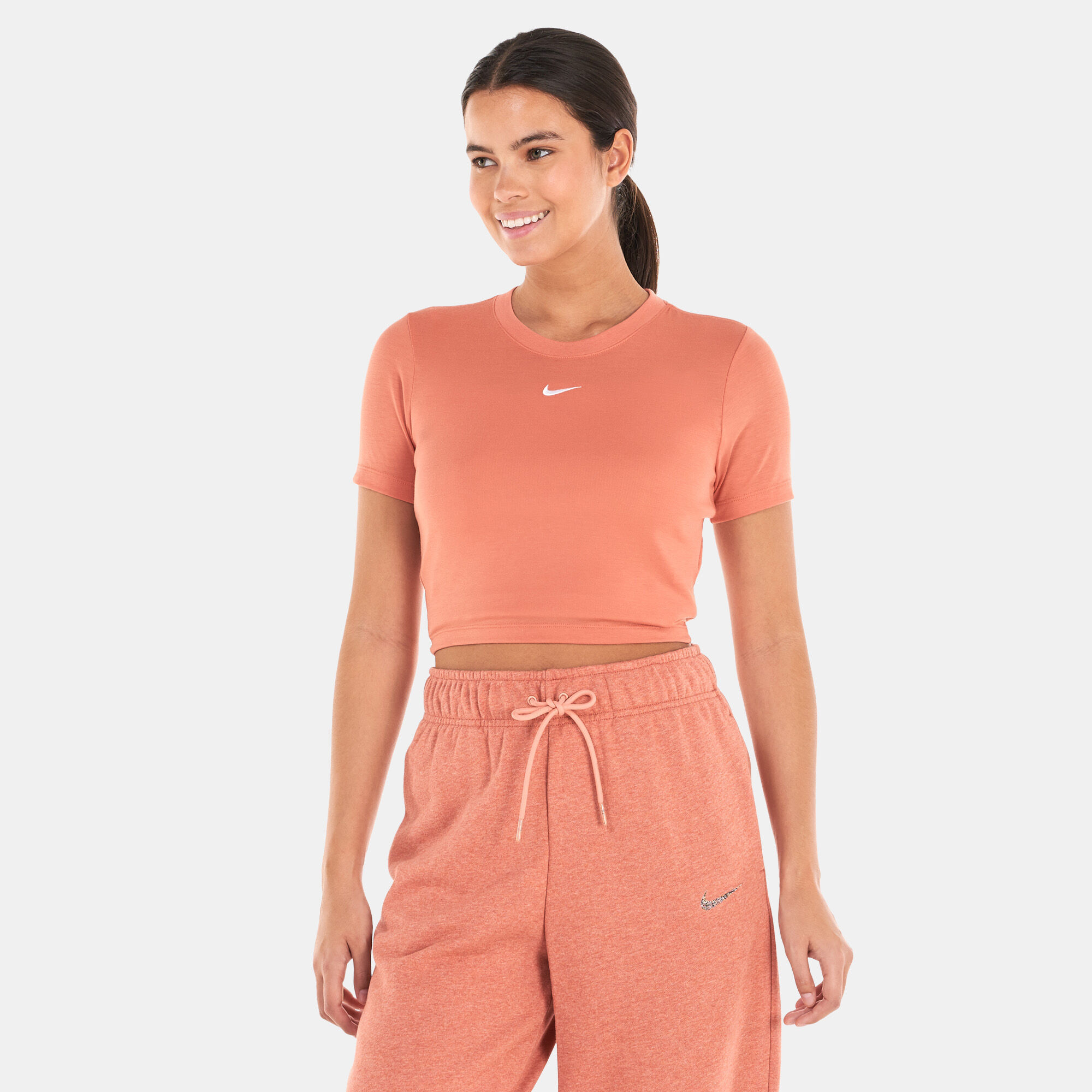 Peach nike top on sale