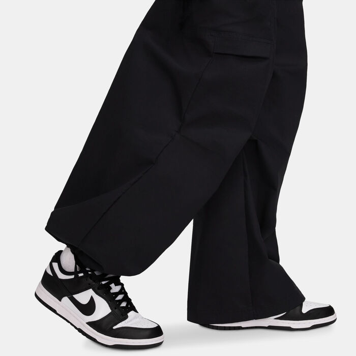 Nike Women's Sportswear Cargo Pants Black image number 5