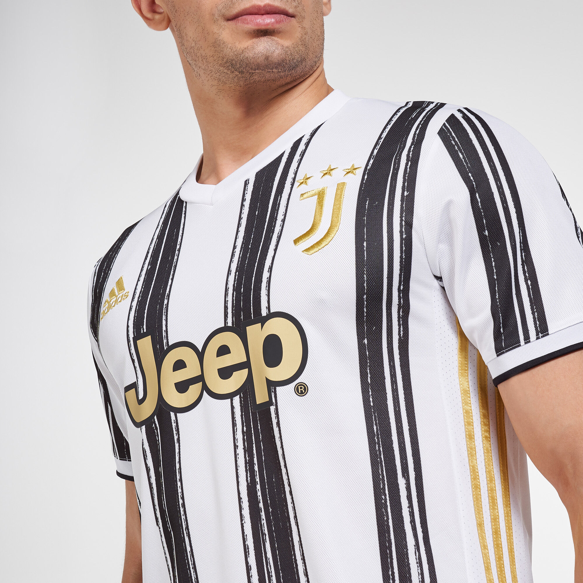 Juventus uniform hotsell 2020