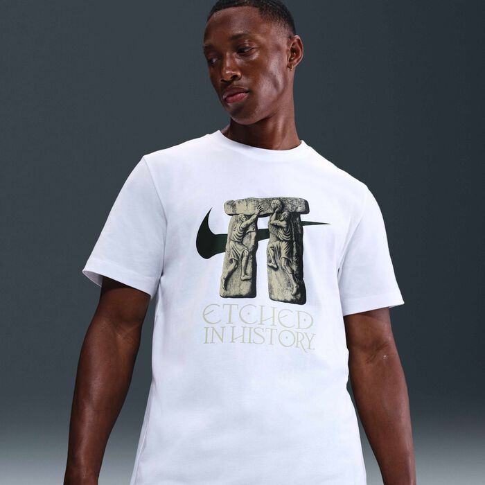 Nike Men's Etched T-Shirt White Nike Men's Etched T-Shirt White image number 0