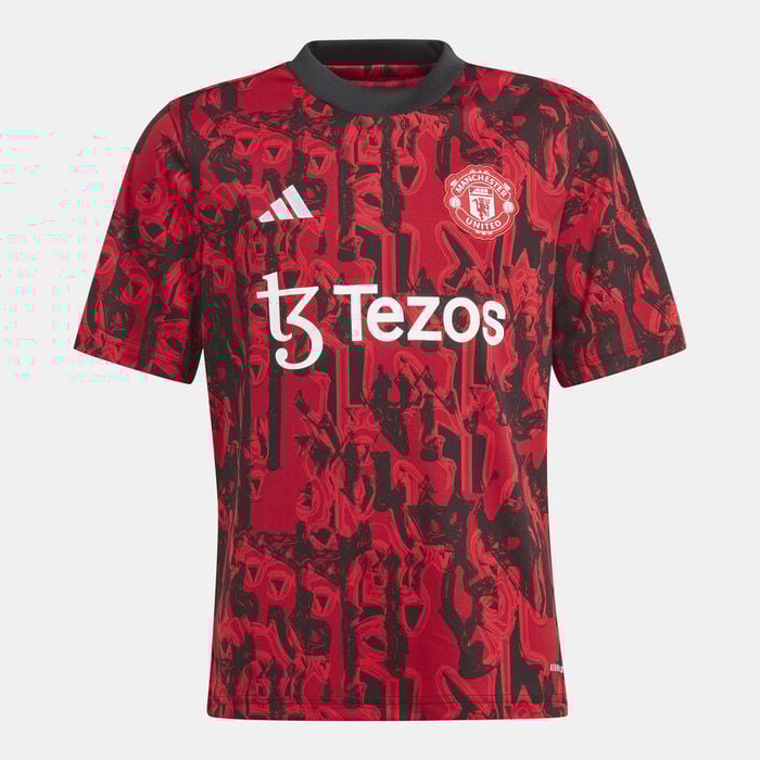 adidas Kids' Manchester United Pre-Match Football Jersey (Older Kids) Red adidas Kids' Manchester United Pre-Match Football Jersey (Older Kids) Red image number 0
