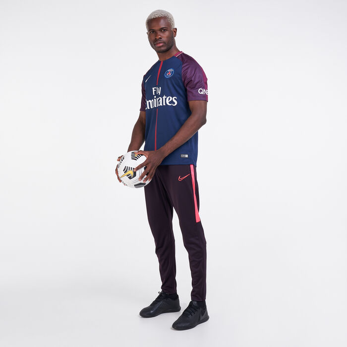 Men's Breathe Paris-Saint Germain Stadium Home Jersey - 2017/18 Men's Breathe Paris-Saint Germain Stadium Home Jersey - 2017/18 image number 2