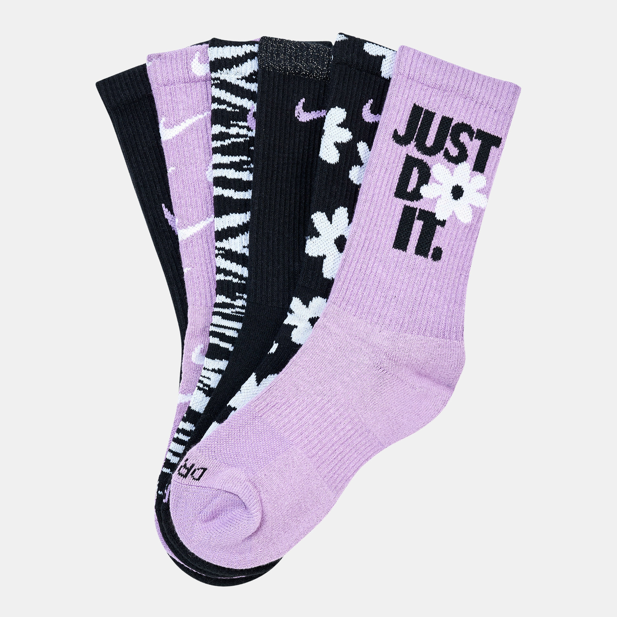 Kids Everyday Plus Cushioned Crew Socks 6 Pack Black Nike in KSA SSS