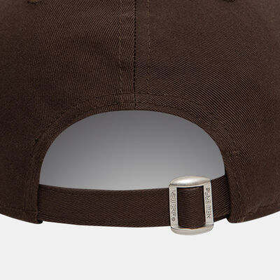 New Era Men's MLB New York Yankees League Essential 9FORTY Cap Brown