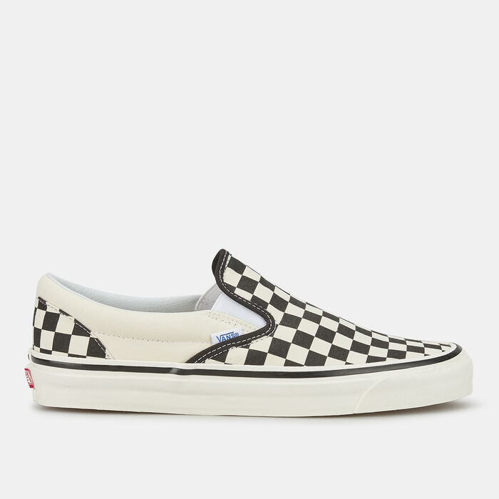 Vans Classic Slip-On 98 Dx Unisex Shoe Black Vans Classic Slip-On 98 Dx Unisex Shoe Black image number 0