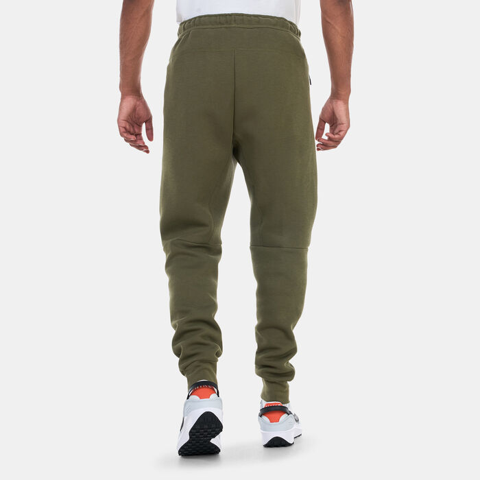 Nike Men's Sportswear Tech Fleece Joggers Green image number 1