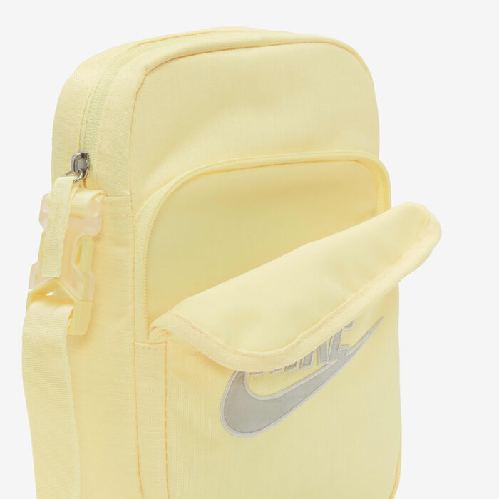 Nike Heritage Cross-Body Bag yellow Nike Heritage Cross-Body Bag yellow image number 5