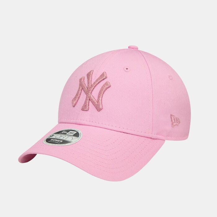 New Era Women's MLB New York Yankees Logo 9FORTY Cap Pink New Era Women's MLB New York Yankees Logo 9FORTY Cap Pink image number 2