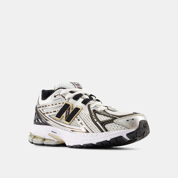 New Balance Kids' 1906R Shoes Silver New Balance Kids' 1906R Shoes Silver image number 1
