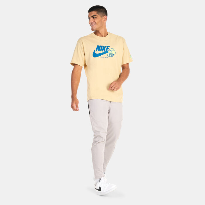 Nike Men's Sportswear Max90 T-Shirt Beige image number 2