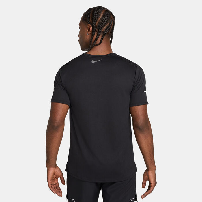 Nike Men's Miler Flash Dri-FIT UV Running T-Shirt Black Nike Men's Miler Flash Dri-FIT UV Running T-Shirt Black image number 1