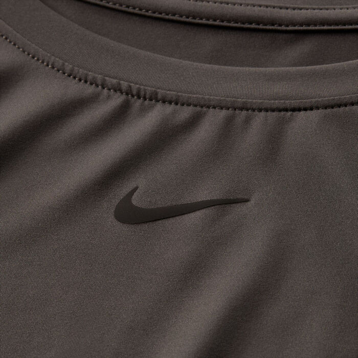 Nike Women's One Classic Dri-FIT Training Tank Top Grey Nike Women's One Classic Dri-FIT Training Tank Top Grey image number 4