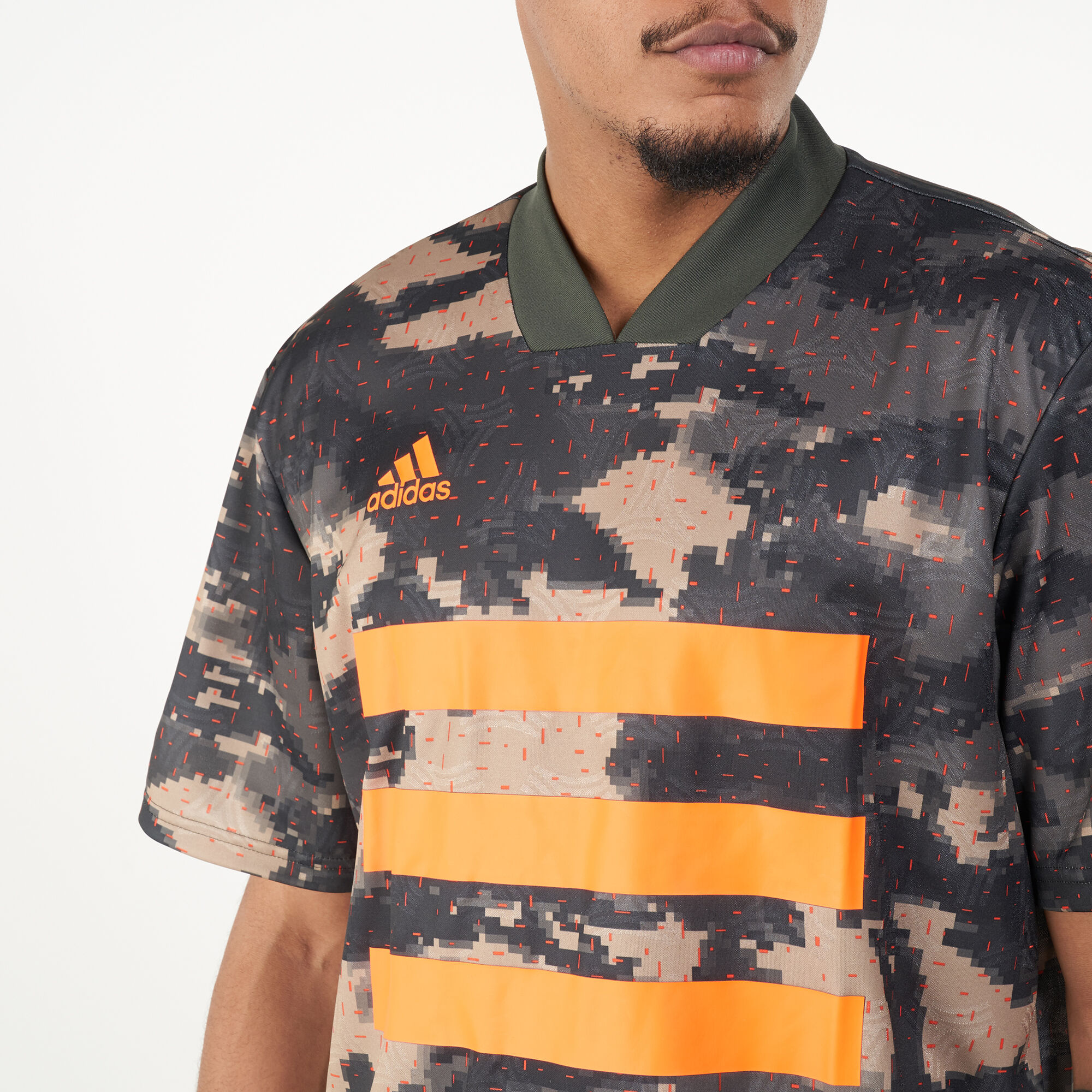 Tan discount graphic jersey