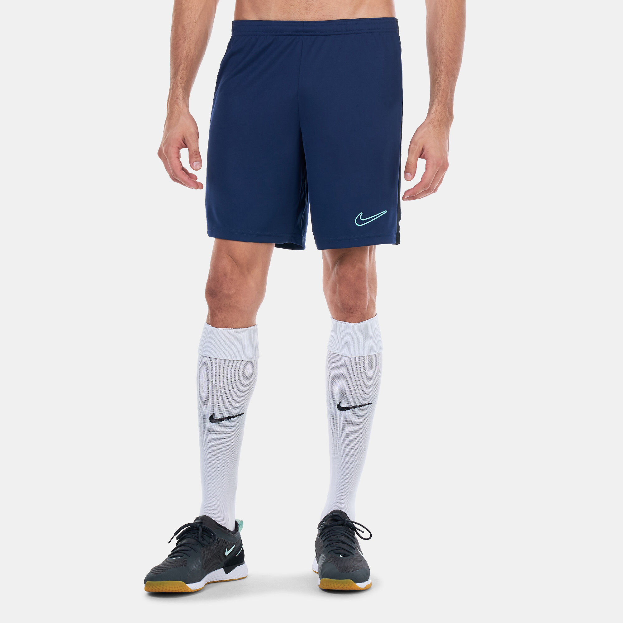 Nike academy 18 shorts hot sale