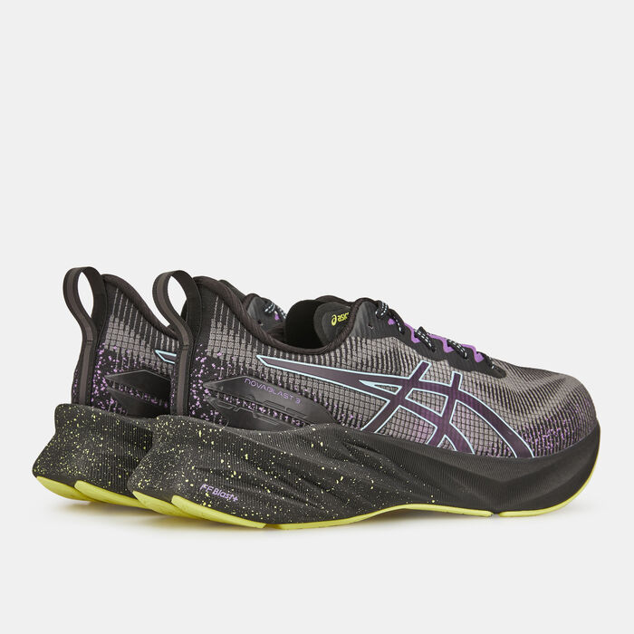 ASICS Women's NOVABLAST 3 LE Shoe Black ASICS Women's NOVABLAST 3 LE Shoe Black image number 3