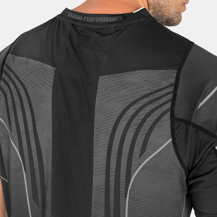 Venum Men's x UFC Authentic Fight Night 2.0 Walkout Jersey Venum Men's x UFC Authentic Fight Night 2.0 Walkout Jersey image number 4