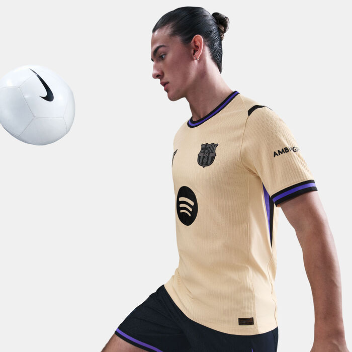 Nike Men's FC Barcelona x Kobe 25/26 Away Authentic Football Jersey yellow Nike Men's FC Barcelona x Kobe 25/26 Away Authentic Football Jersey yellow image number 4