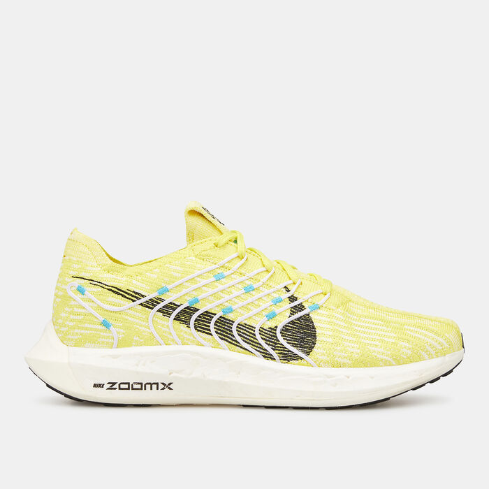 Nike Women's Pegasus Turbo Road RUnning Shoe yellow Nike Women's Pegasus Turbo Road RUnning Shoe yellow image number 0