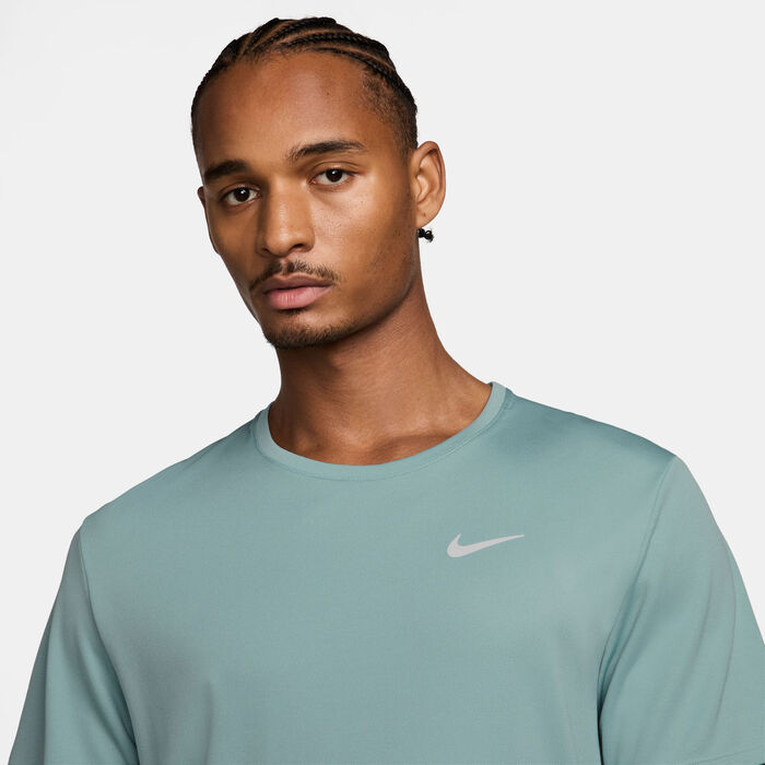 Nike Men's Miler Dri-FIT UV Running Top Grey Nike Men's Miler Dri-FIT UV Running Top Grey image number 2
