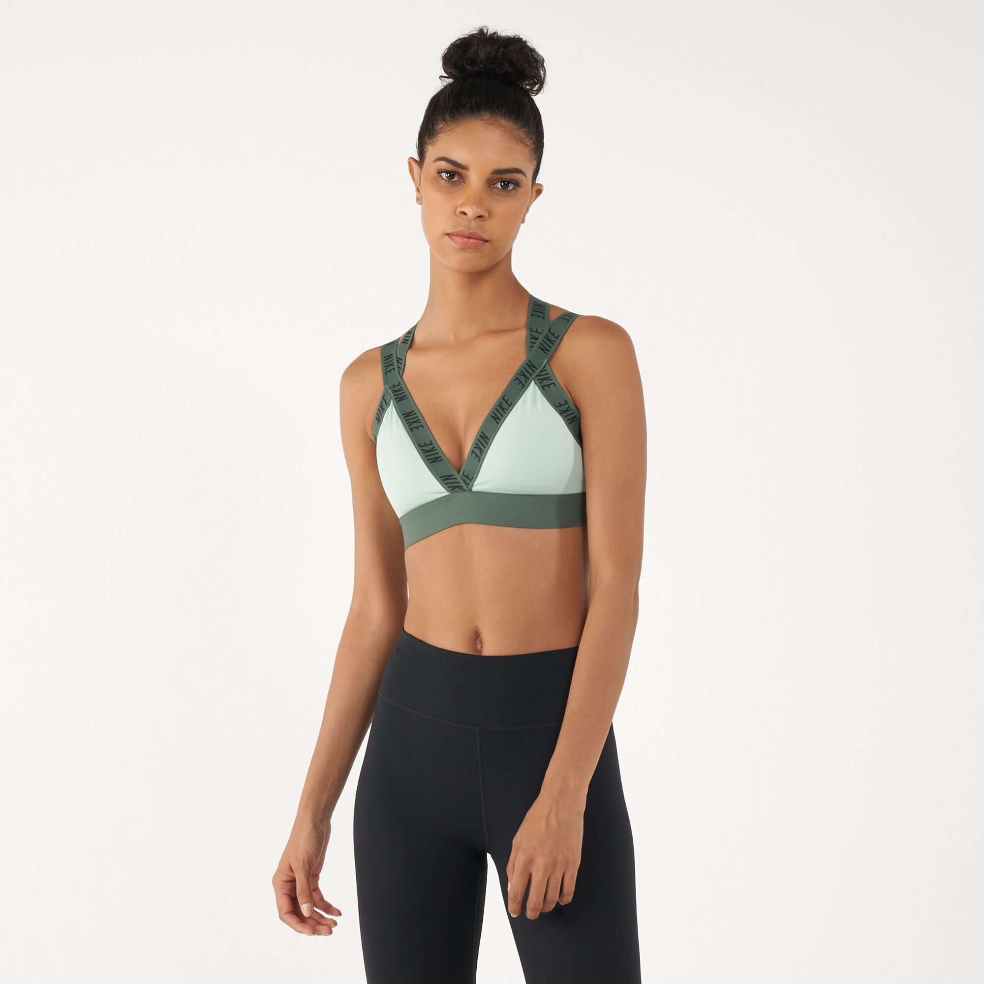 Nike bra indy logo hot sale