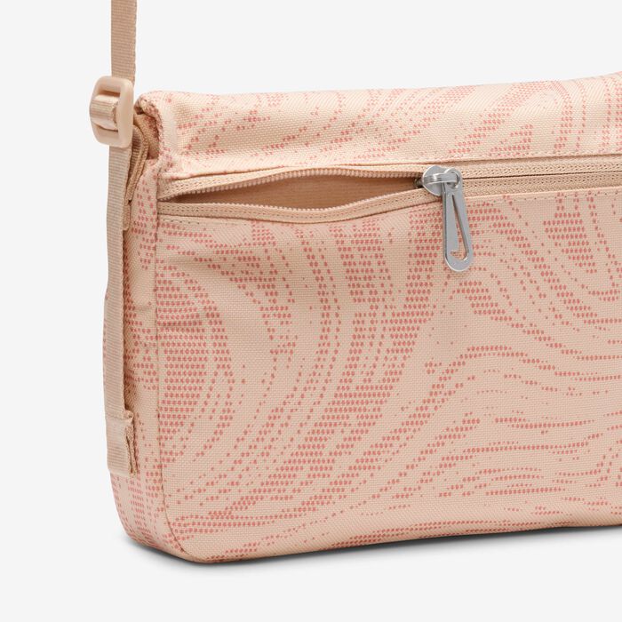 Nike Women's Sportswear Futura 365 Crossbody Bag Brown Nike Women's Sportswear Futura 365 Crossbody Bag Brown image number 5