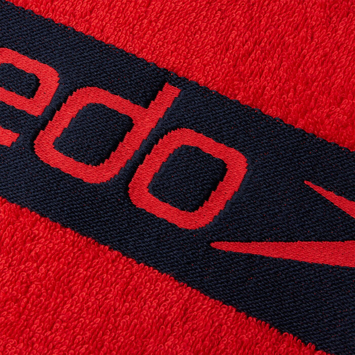 Speedo Border Towel Red Speedo Border Towel Red image number 2