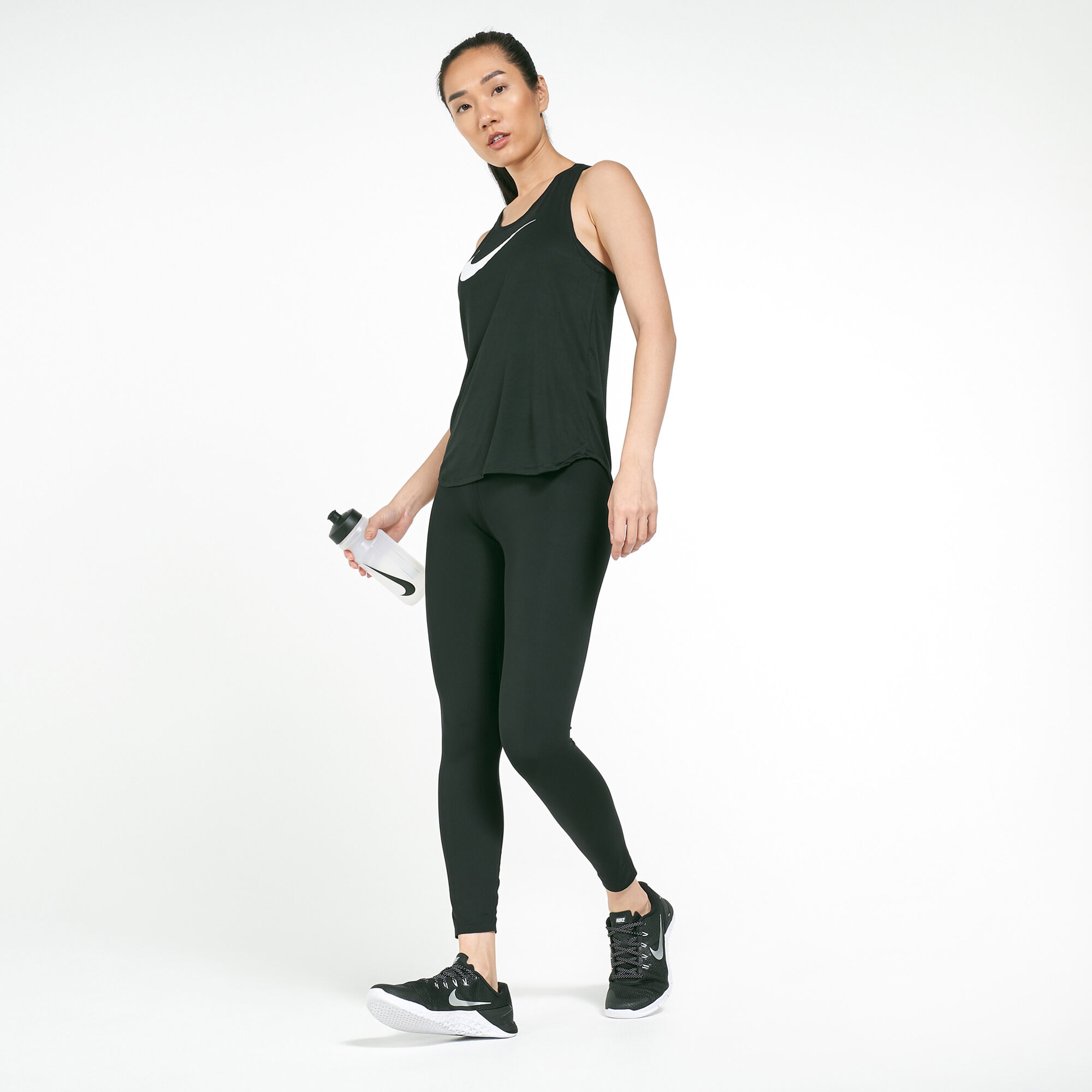 Buy Nike Women s Sculpt Lux 7 8 Leggings Black in KSA SSS