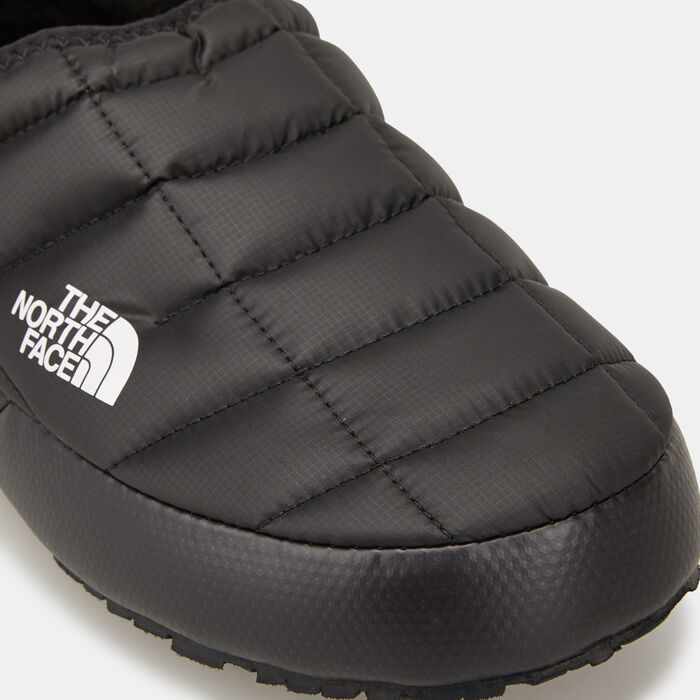 The North Face Women's ThermoBall™ V Traction Winter Mule Slip-on Shoe Black The North Face Women's ThermoBall™ V Traction Winter Mule Slip-on Shoe Black image number 4